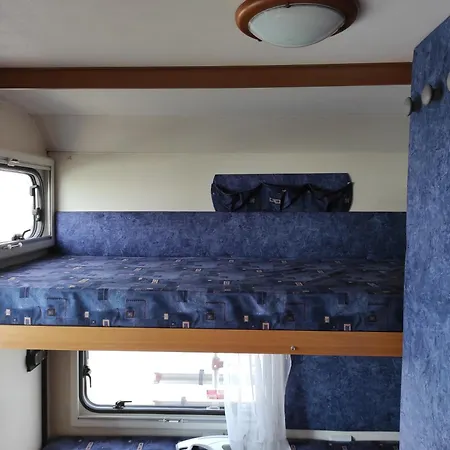 Rollo Motorhome אתר קמפינג *