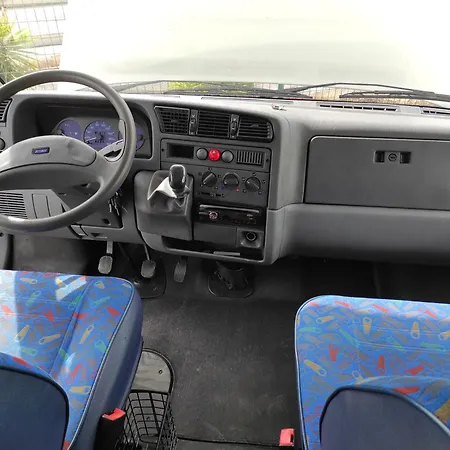 Rollo Motorhome אתר קמפינג Tías