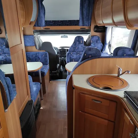 Rollo Motorhome Camping *