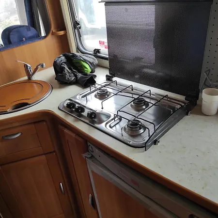 Rollo Motorhome Camping *